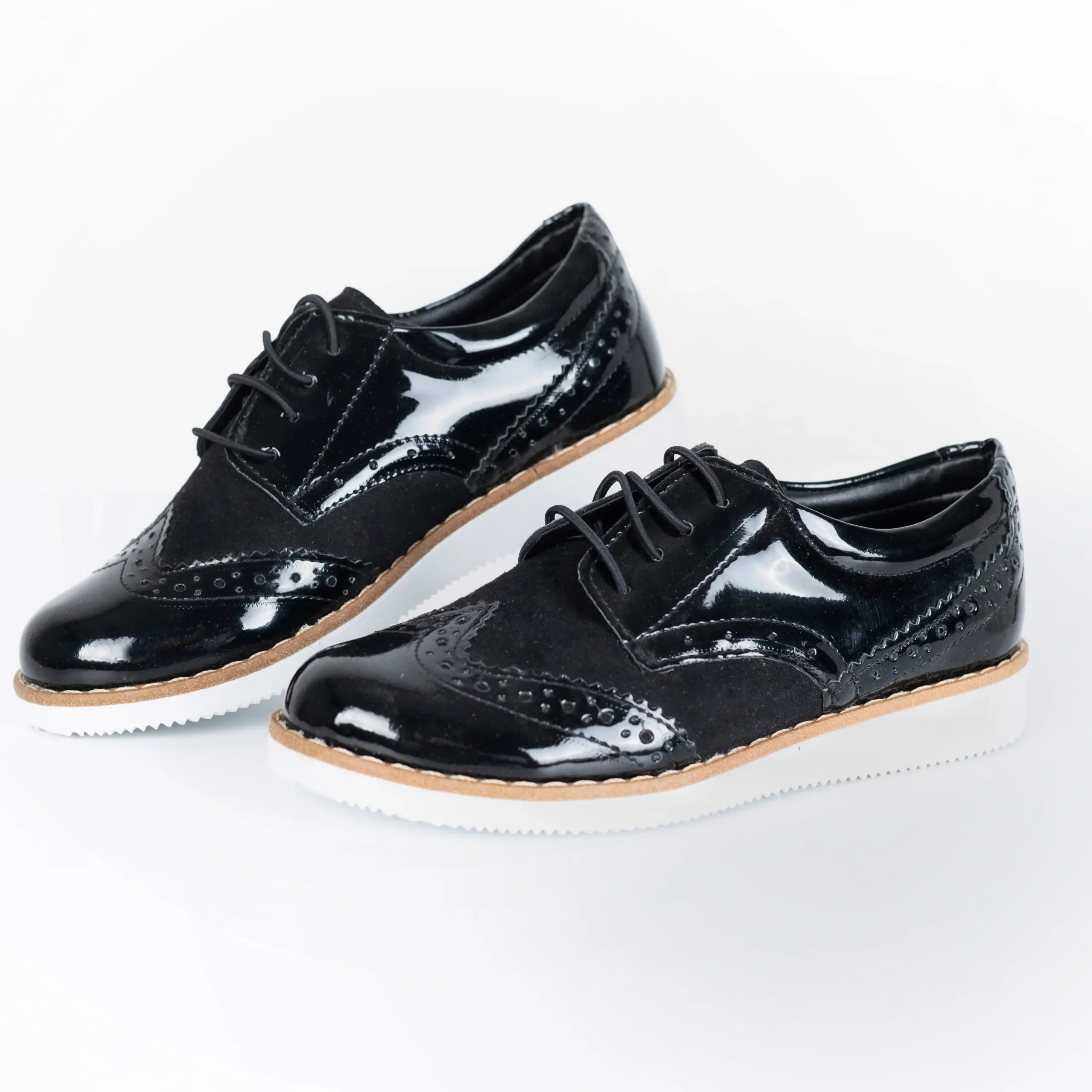 Crne lakovane cipele BĐ