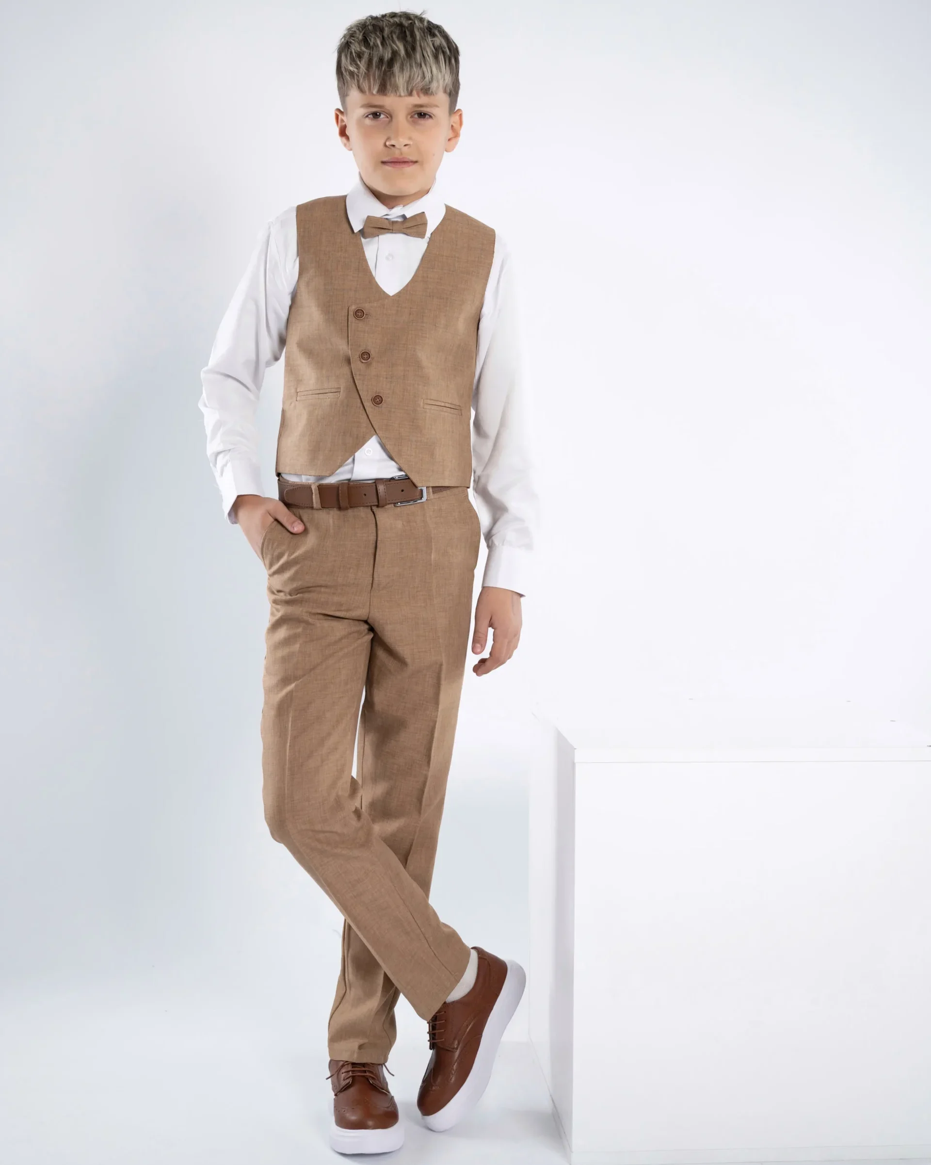 IMG_2919 Braon komplet sa kosim kopčanjem - Slika 1