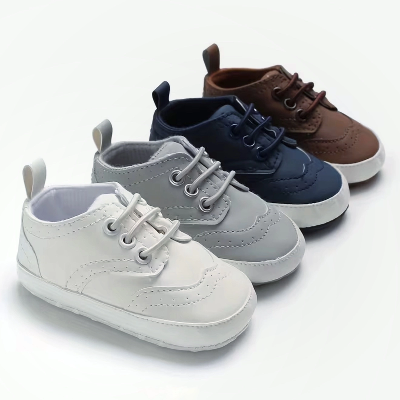 Eleganto nehodajuće patikice za bebe