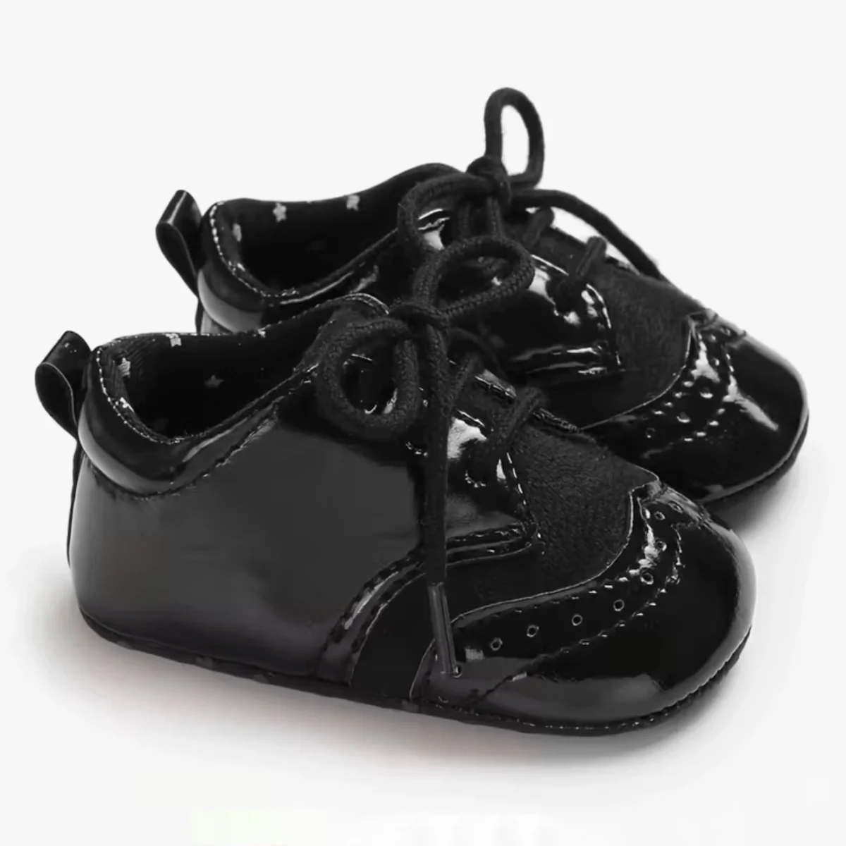 Lakovane nehodajuce cipelice za bebe