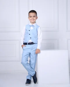 Svetlo plavi komplet sa prslukom (kaoso kopčanje)